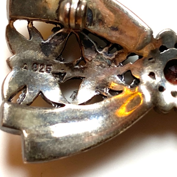 Sterling Silver, Marcasite & Amethyst Vintage Bow Brooch - Picture 4 of 5